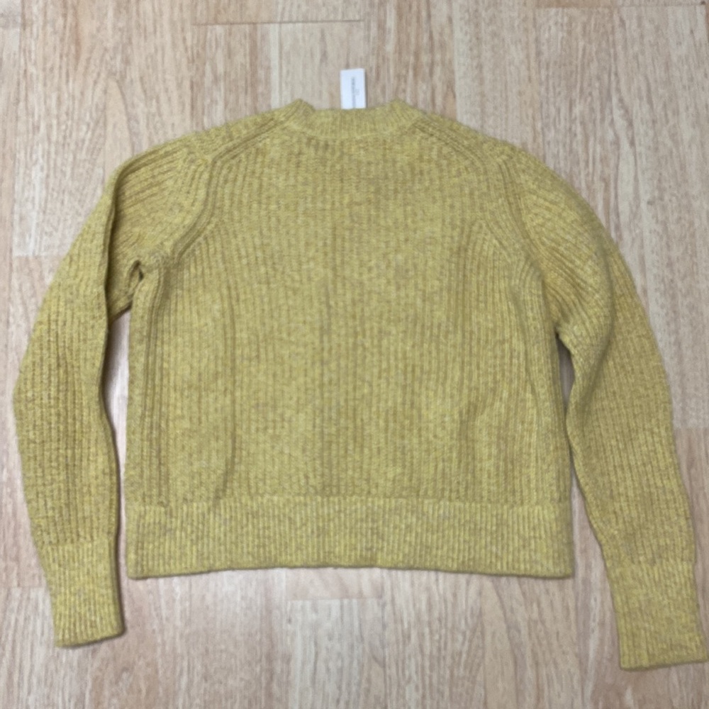 NWT Banana Republic Cropped Sweater - Picture 3 of 5